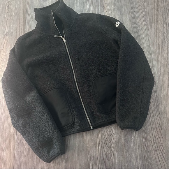 Vuori Alpine Sherpa Fleece Jacket M - Picture 2 of 6